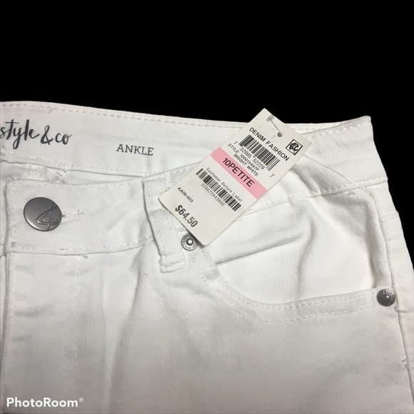 Style & Co Skinny Ankle Pant Crochet Detail Split Hem White Jeans 10P Petite 10 - Picture 4 of 16